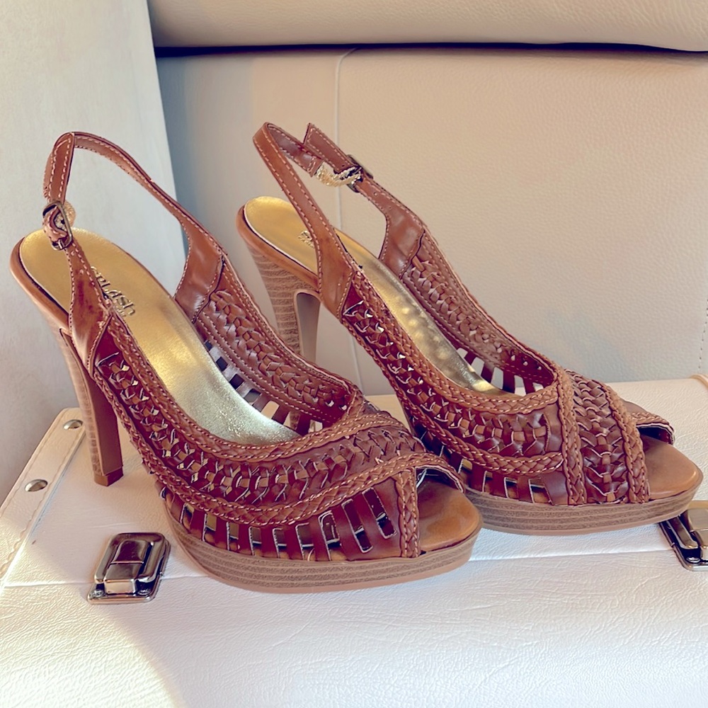 New Brown tan nude sling back heel open toe woven heels shoes pumps 6.5 4”